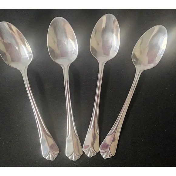 Farberware Bevel Teaspoons (4)  Stainless  6 1/4