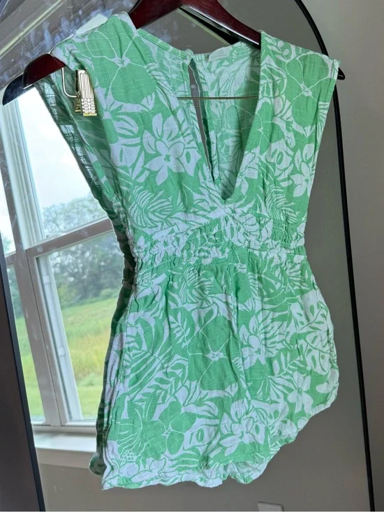 Abercrombie kids size 11/13 romper coverup