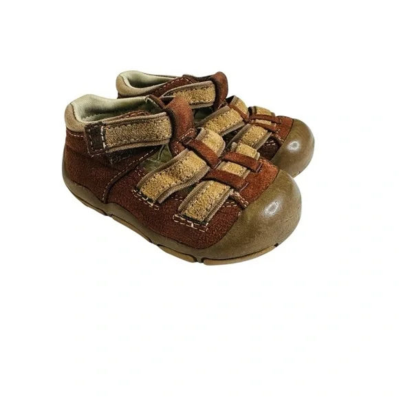 Bum Kids Darin Brown Tan Suede Hook and Loop Sandals Toddler Size 3