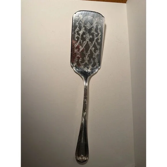 Vintage‎ Gorham Heritage Silverplate Ornate Etched Lasagna Cake Server Italy