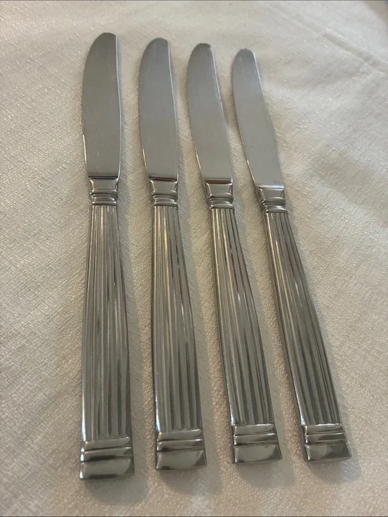 Farberware Stainless Steel Fluted Handle Dinner Knife Set of 4