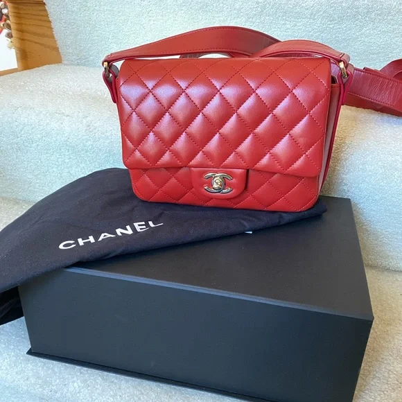 Chanel calfskin ruffle flap bag