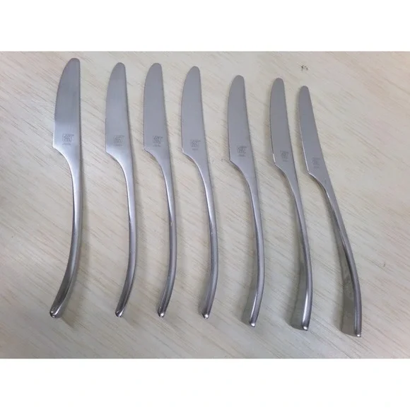 Zwilling J A Henckels Bellasera 18/10 Stainless Dinner Knife Satin Lot of 7