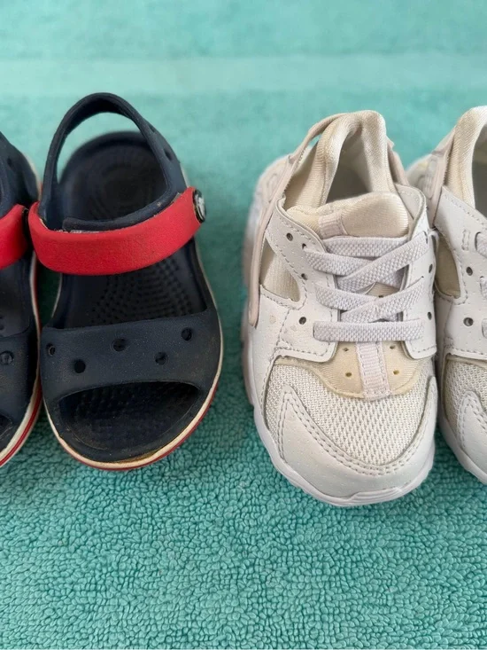 Bundle Baby Shoes