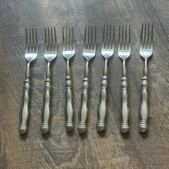 Southern Living Gallery Stainless Glossy Dinner Fork Set 7  Silverware Flatware