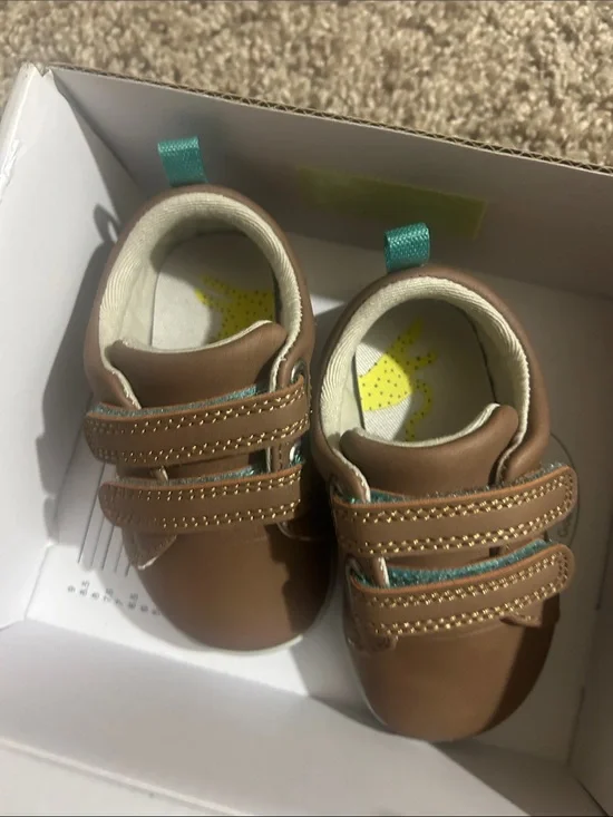Kids Brown Hook-and-Loop Casual Shoes