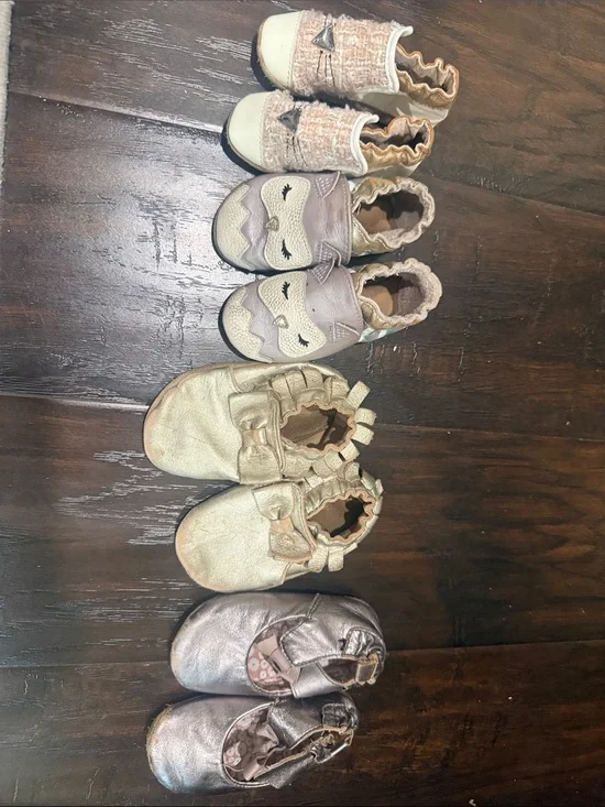 Robeez baby girls shoe bundle