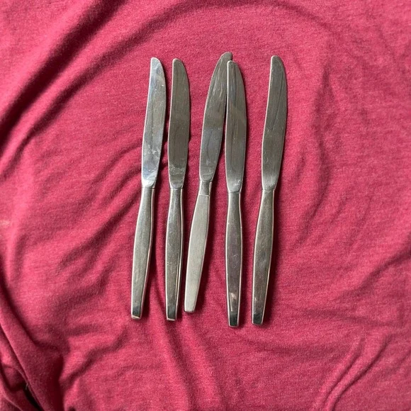 Set of 5 Stainless Steel Dinner Knives Modern Tapered Handle Flatware Silver