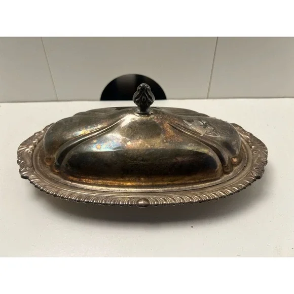 Vintage Sheridan Silverplate Oval Covered Butter Dish