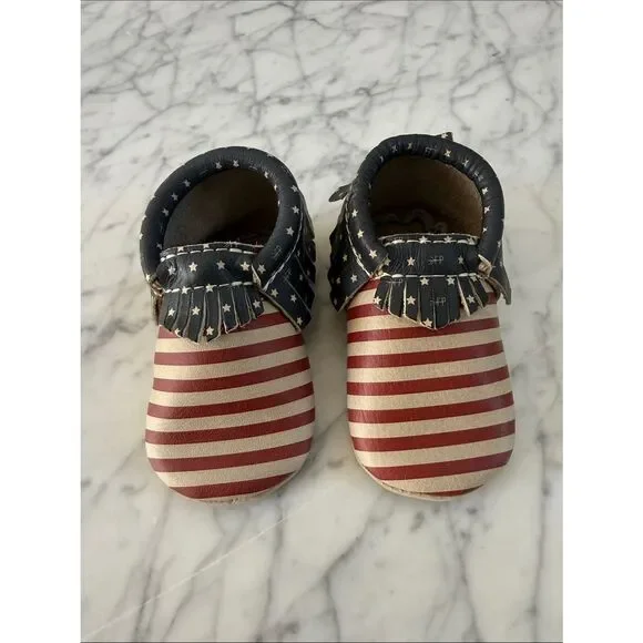Freshly Picked Born in the USA Sz 5 Moccasins