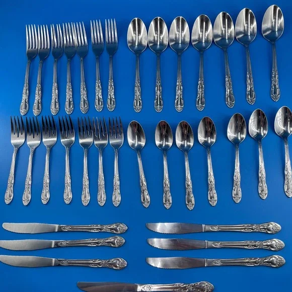 Oneidacraft Venus Stainless Flatware Starter Set  7 Place Settings 35pc