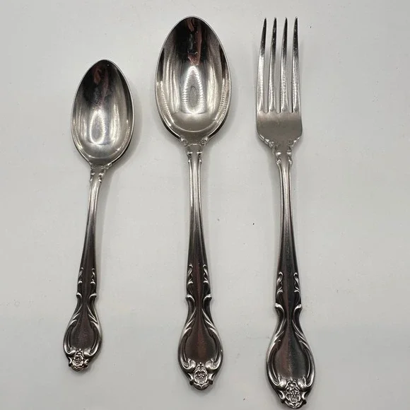 Lyon Stainless Flatware Queens Fancy Pattern Fork and Spoons 3 Piece Set