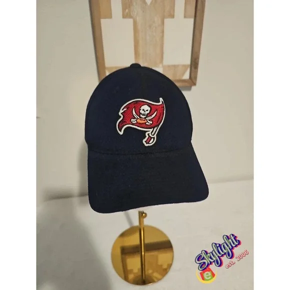 RARE Vintage TAMPA BAY BUCCANEERS Snapback Hat Cap‎ 1990's / Sports Specialties