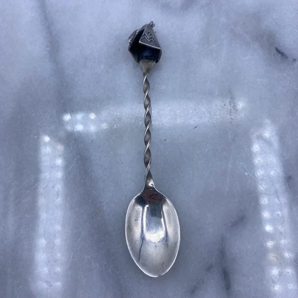 Bell Trading Post Souvenir Spoon Silver Sterling Teepee Twisted Handle