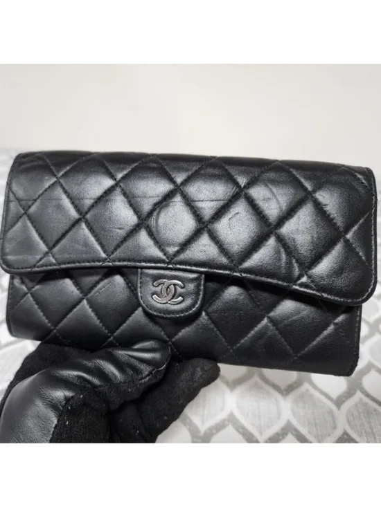 Authentic CHANEL Lambskin Quilted Large Flap Wallet Black