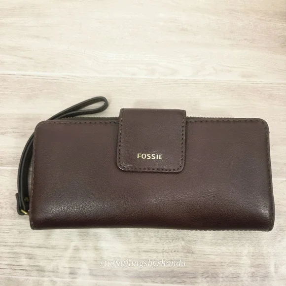 Fossil Madison Zip Clutch Claret Red Leather Wristlet SSWL2228609 Wallet