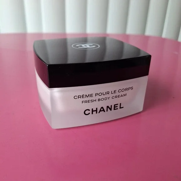 Chanel Les Exclusifs de Chanel Fresh Body Cream 5 oz 150g Crème Pour Le Corps