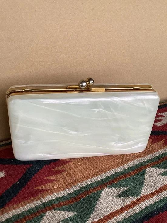 Vintage marble white purse clutch hard body lucite acrylic minaudiére bag