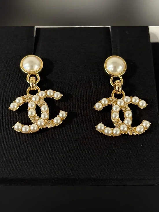 CHANEL Gold-tone Pearl CC Drop Earrings