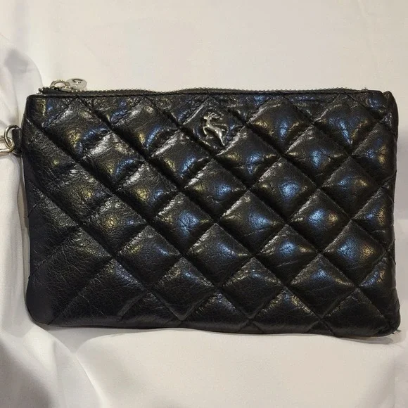 VTG Ashwood‎ Quilted Black Leather Wristlet Scandi Neutral Classic Normcore Cool