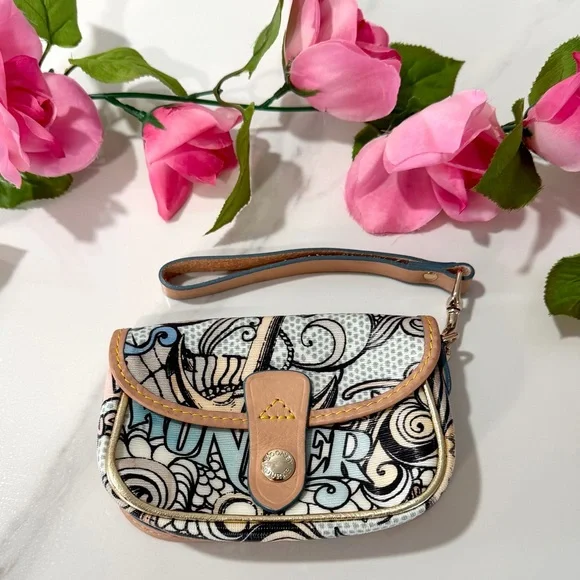 Authentic Collectible Disney Dooney & Bourke Artistic Leather and Gold Wristlet