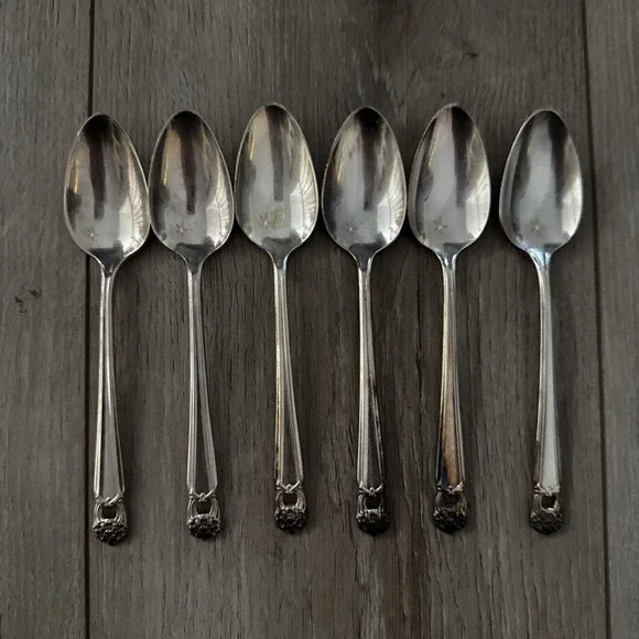 Vtg‎ Set of 6 1847 Rogers Bros ETERNALLY YOURS Silverplate Teaspoons Flatware