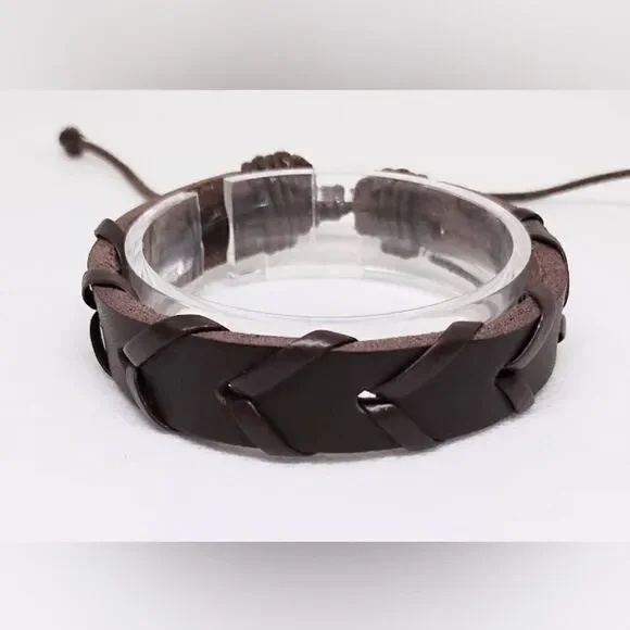 NEW leather bracelet braided brown e22‎
