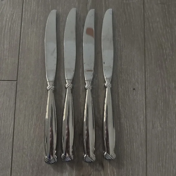 Oneida Rattan Stainless Glossy Dinner‎ Knife USA Silverware Flatware Set of 4