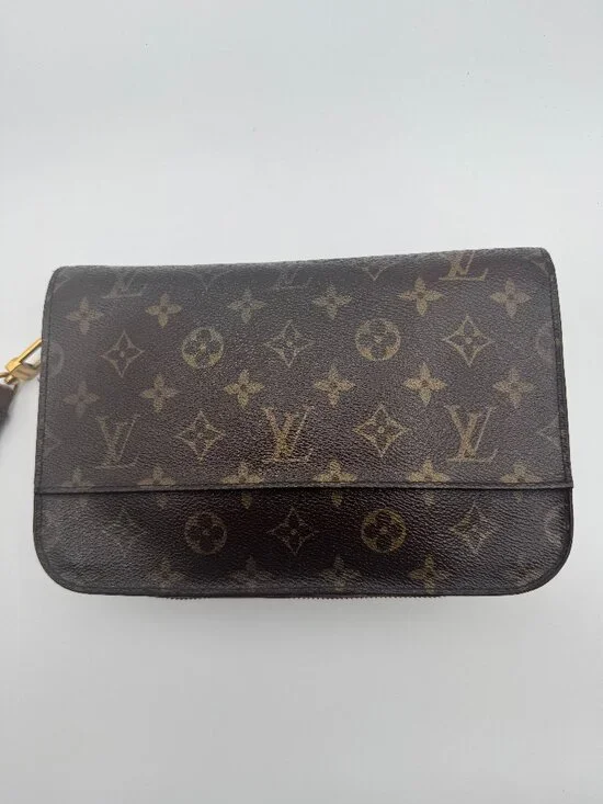 Louis Vuitton Pochette Orsay Clutch