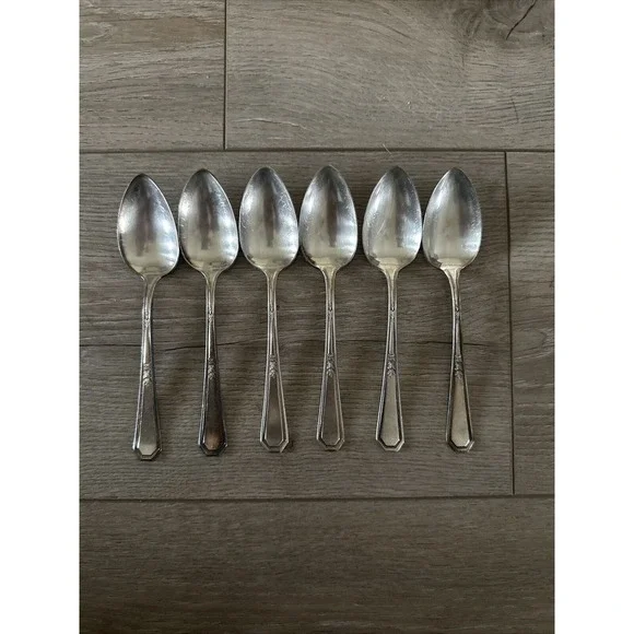 International‎ Silver WM Rogers Silverplate 1923 Mayfair 6 Teaspoons