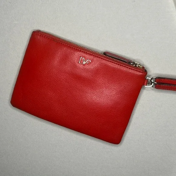 DVF‎ Diane Von Furstenberg Lips Small Wristlet Leather Pouch