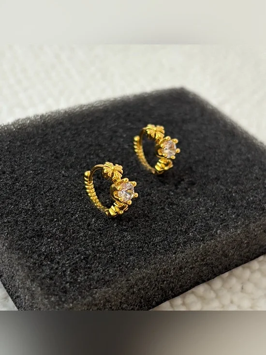 13mm CZ Small Hoop Earrings for Men Women Hip Hop Punk Streetwear Unisex Earring