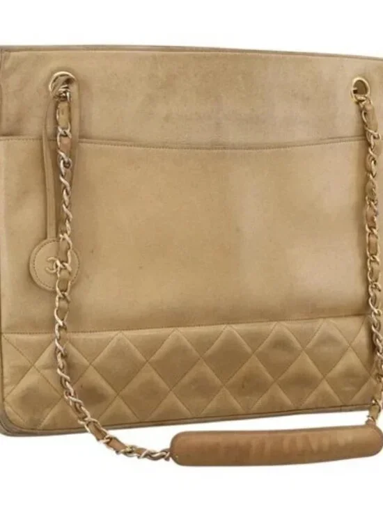 CHANEL Matelasse Chain Shoulder Bag Lamb Skin Beige Gold CC Auth 172997