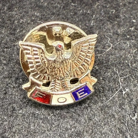 Vintage Fraternal Order of Eagles (FOE) Lapel Pin – Enamel Eagle Red White Blue