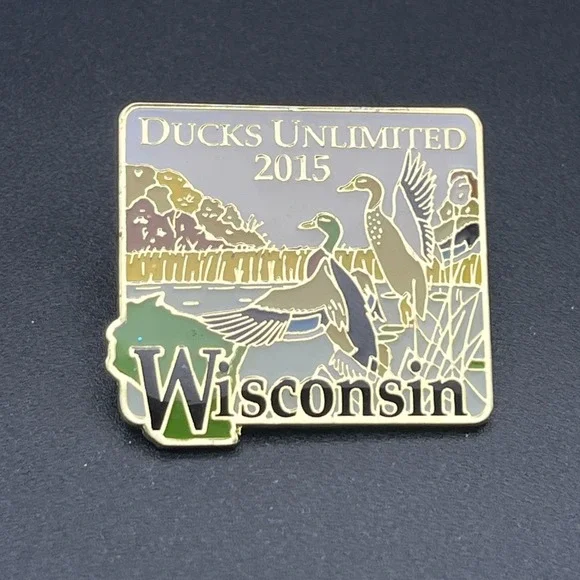 2015 Ducks Unlimited‎ Wisconsin Lapel Hat Pin