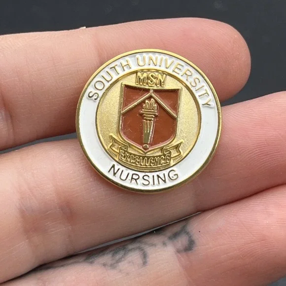 South University Nursing Lapel Hat‎ Pin