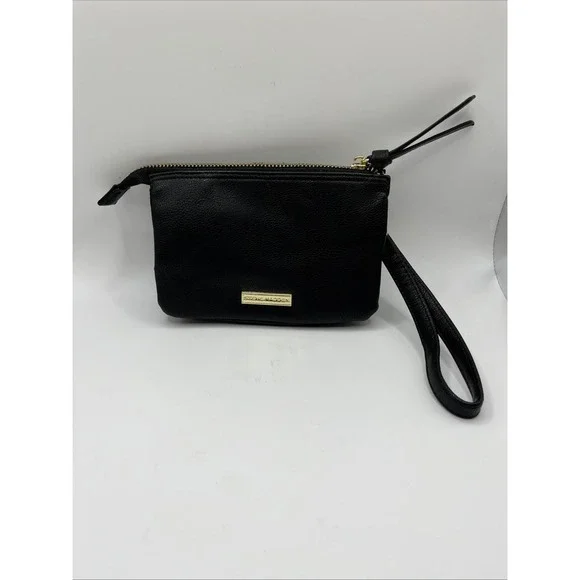 Steve Madden Black Faux Leather Wristlet Pouch Purse Handbag‎ Used