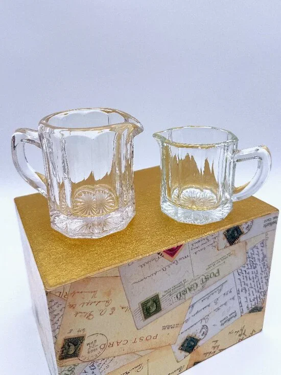 Pair - 2 Size Vintage Creamers Panel Sides Tinged‎ Light Lavender & Blue