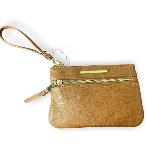 Steve Madden Pebbled Brown Wristlet