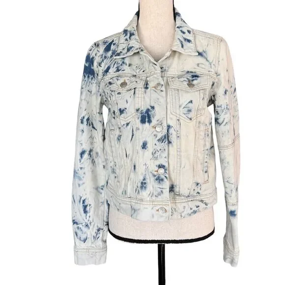 Free People Small Rumors Jean Jacket Button-Up Jones Tie-Dye Long Sleeve Pockets
