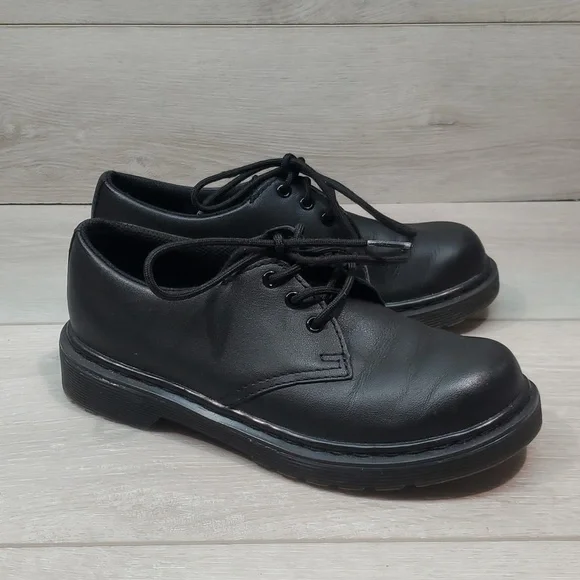 NEW Dr.Martens Kids Boys Mono J Chunky Tractor Platform shoes boots sz US 2