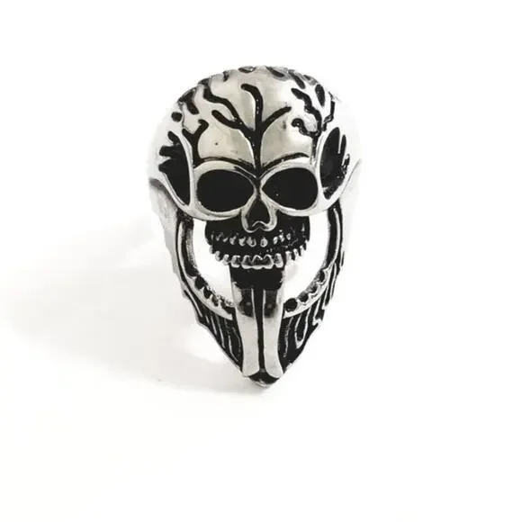 New‎ stainless steel skull ring size 12