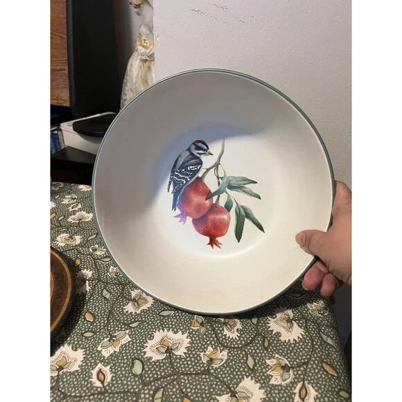 Lenox Winter Greetings Everyday Tartan Bowl, Excellent Shape, No chips