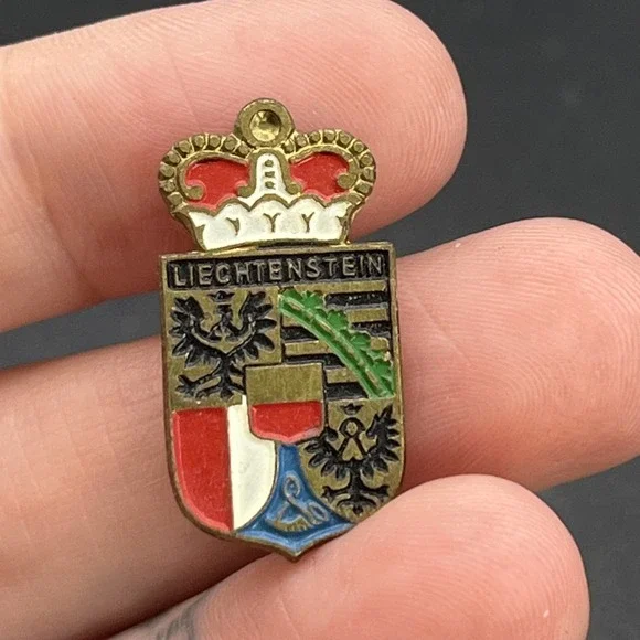 Liechtenstein Coat Of Arms Lapel Hat Pin
