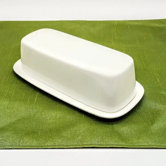 Fitz & Floyd Nevaeh White Fine Bone China Covered Butter Dish