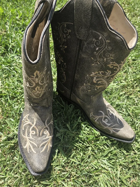 Kids Boots - Brown with Cream Embroidery