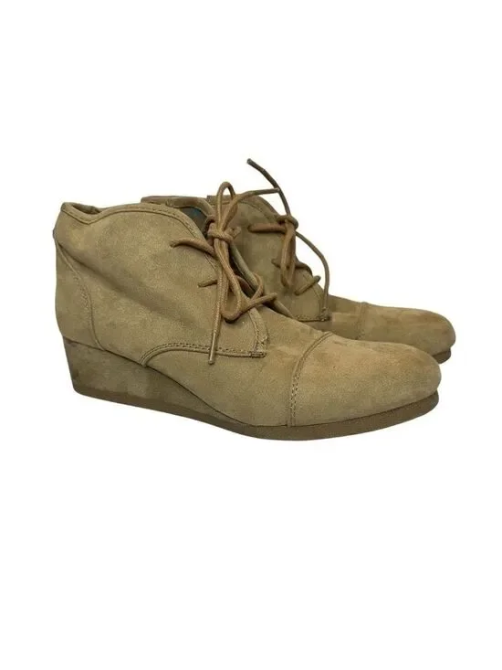 Cat‎ & Jack Girls Faux Suede Beige Lace Up Side Zip Wedge Ankle Boots Size 4