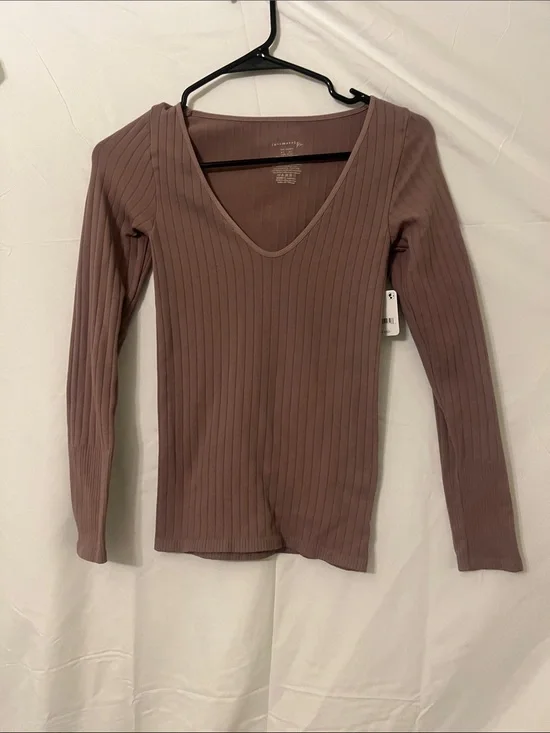 Free People Ribbed Deep V Long Sleeve Top - Mauve