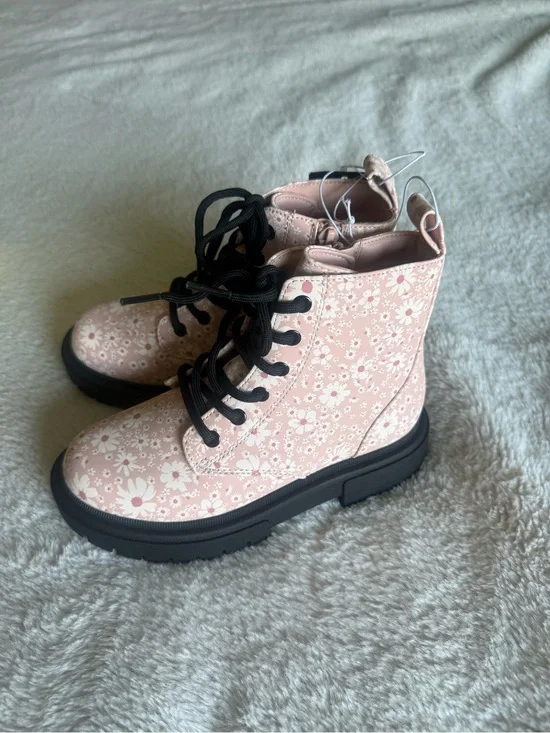 New!!! Kayden Pink Floral Lace-Up Combat Boots