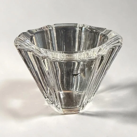 Orrefors Sweden Crystal Orion Fluted Octagonal Bowl Clear Glass Art Signed 5.25
